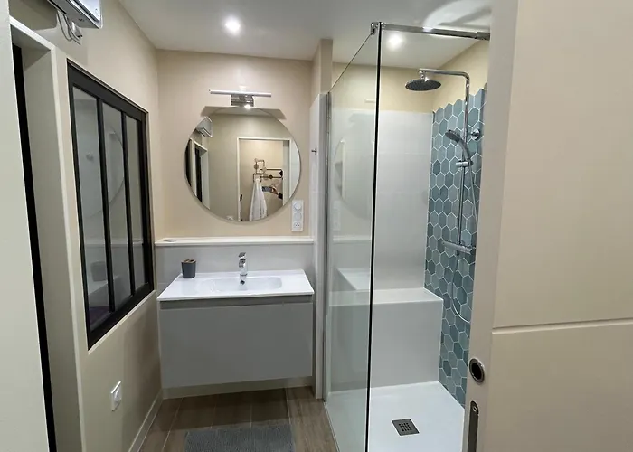 T2 Rénové Proche Des Arènes * Saintes