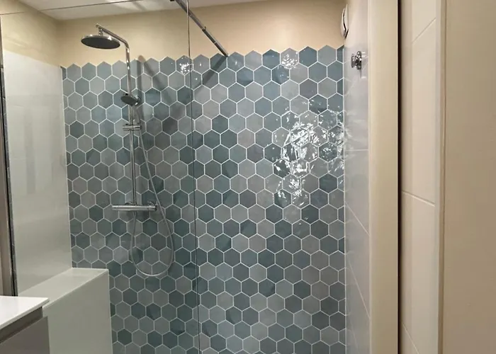 T2 Rénové Proche Des Arènes